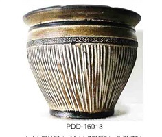 Color Clay Pot (กระถางดินเผาสีคละลาย)