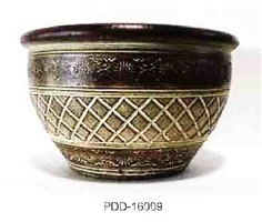 Color Clay Pot (กระถางดินเผาสีคละลาย)