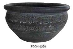 Color Clay Pot (กระถางดินเผาสีคละลาย)