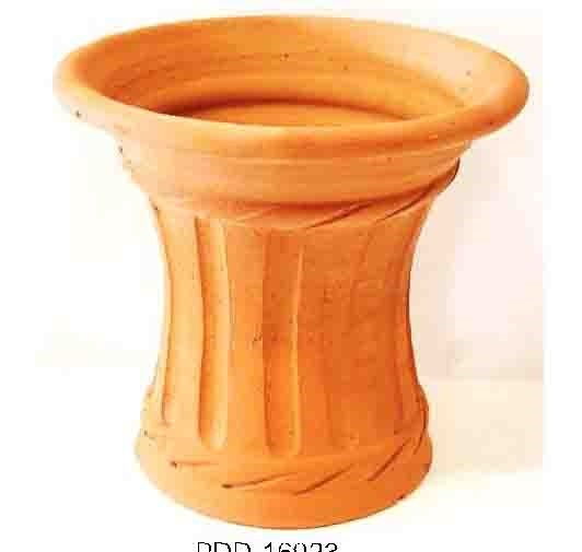 Red Clay Pot (กระถางดินเผาแดง)