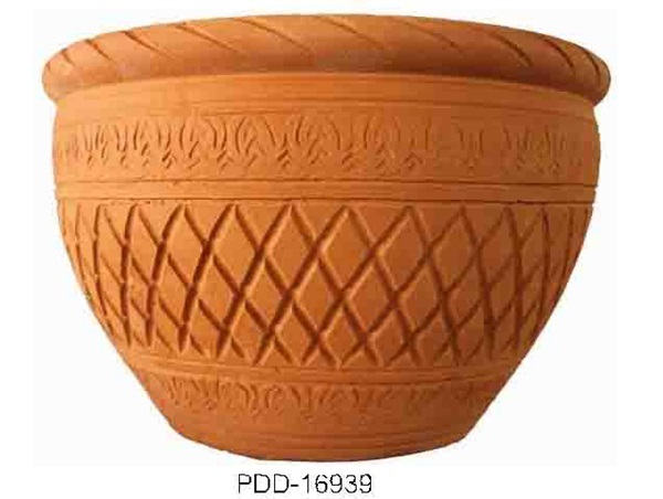 Red Clay Pot (กระถางดินเผาแดง)