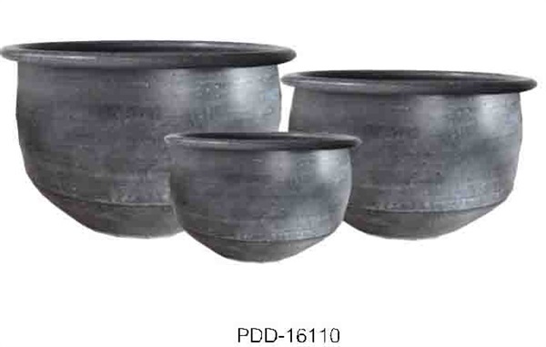 Color Clay Pot (กระถางดินเผาสีคละลาย)